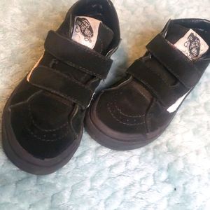 Black and White Vans for BOYS
